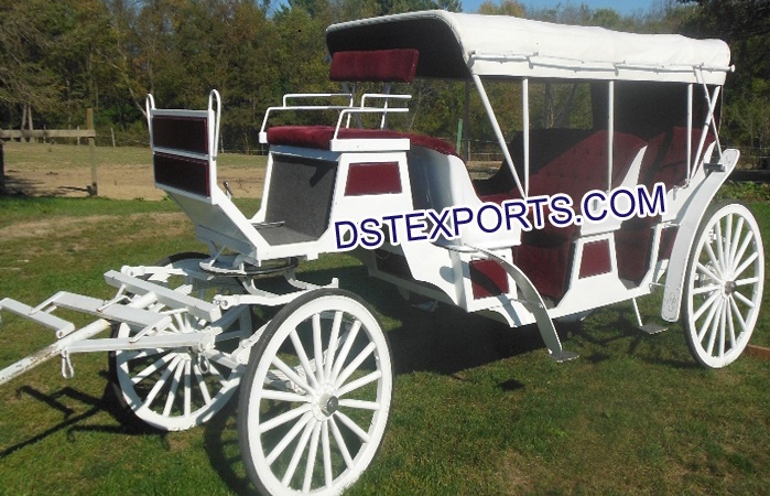 Horse Drawn Carriages For Touring Joy Rides