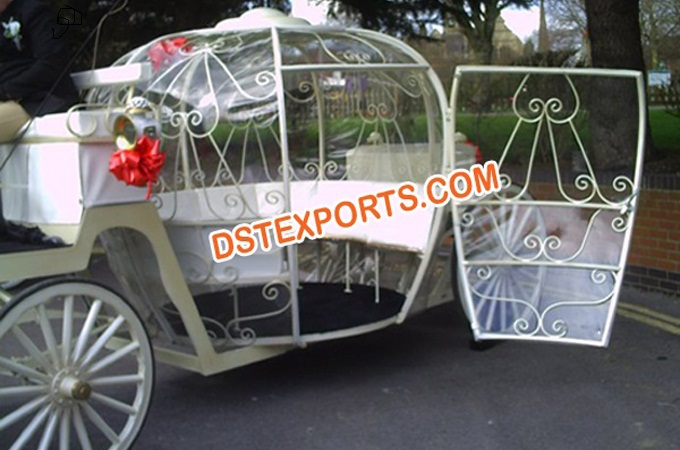 Cinderala White Carriage With Door