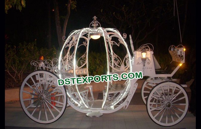 New Lighted Cinderella Horse Buggy
