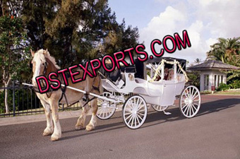 Christmas Victoria Horse Carriage