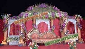 INDIAN WEDDING SUNSHINE STAGE