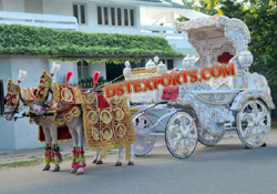ROYAL DECORATED HORSE BUGGY